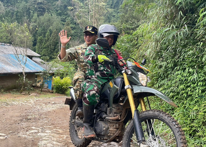 TMMD Perbaiki Jalan Sepanjang 1 Km Lebih Hubungkan Kabupaten Bandung dan Cianjur