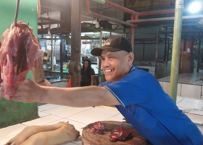 Harga Daging Rp 135.000 per Kilo di Pasar Cibinong, Pedagang Sebut Bingung Hadapi Langganan