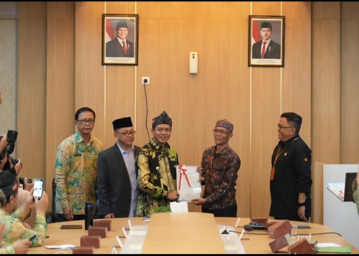 Pemkab Bandung Gratiskan Sertifikat Tanah Hingga PBB Bagi Masjid dan Madrasah 