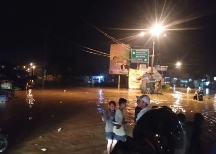 Banjir Bandang Terjang Cipongkor Bandung Barat, Akibatkan 30 Rumah Terendam