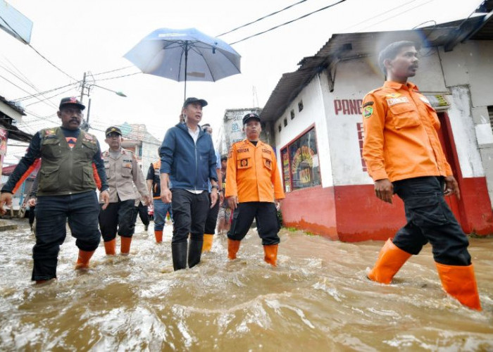 Bey: Pengelolaan Pembangunan di Sepanjang Sungai yang Buruk Picu Banjir