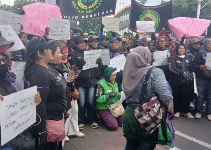 Ribuan Ojol Turun ke Jalan, URC Bergerak Tegaskan Empat Tuntutan dan Tolak Komisi 10 Persen