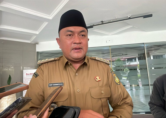 BNPB RI Berhasil Modifikasi Cuaca di Bogor, Bupati Rudy Susmanto Beri Pujian