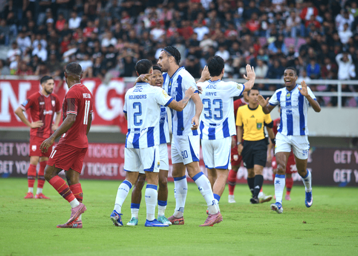 'Andrew Jung Sih Masa Bodo Persib Bandung Menang 1-0 Lawan Persis Solo'