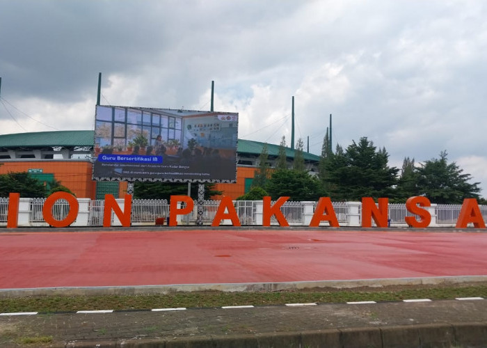 Dispora Kabupaten Bogor Lakukan Revitalisasi Plaza Selatan Kawasan Stadion Pakansari