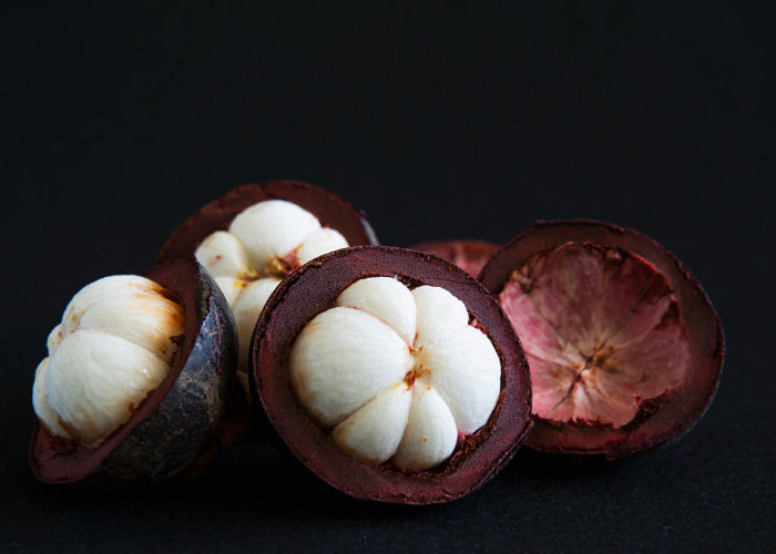 Buah Ini Ternyata Dapat Menurunkan Stress dan Meningkatkan Mood Lho, Simak Khasiat Buah Manggis Bagi Kesehatan