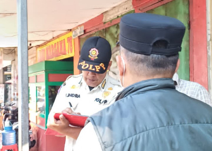 Satpol PP Cimahi Perkuat Penataan Kawasan Publik, PKL di Trotoar dan Bahu Jalan Ditertibkan