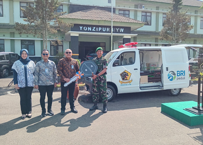 BRI Peduli Serahkan Bantuan 1 Unit Ambulans untuk Yonzipur 3/YW Pangalengan