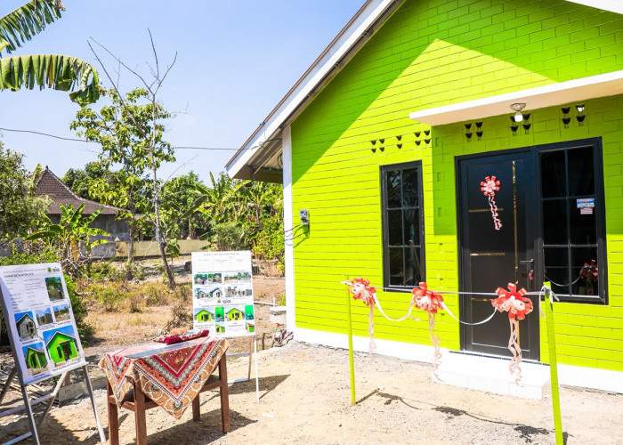 Pemprov Jateng Uji Bata Interlock, Bangun Rumah Lebih Cepat dan Hemat