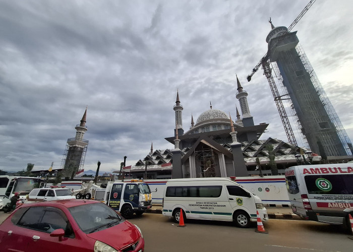 Bupati Nurhyanti Beri Tanggapan Soal Masjid Raya Nurul Wathon