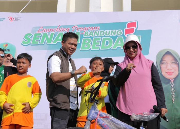 Bupati dan Ketua KORMI Launching Senam Bandung Bedas: Digelar Seminggu Sekali