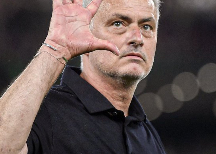 Tok! AS Roma Resmi Pecat Jose Mourinho sebagai Pelatih