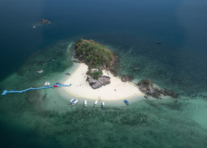 Indahnya Pulau Tidung, Salah Satu Pulau di Kepulauan Seribu yang Menawarkan Pemandangan Menakjubkan!