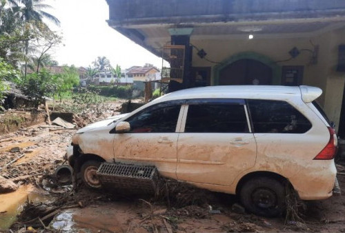 Banjir Bandang di Sungai Cianten Bogor Tewaskan Satu Warga, Satu Lainnya Hilang