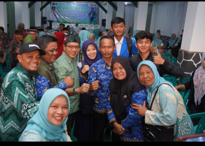 Respon Cepat Keinginan Warga Soal SMA/SMKN, Bupati Bandung Minta Ketua BPD dan Kades Mekarwangi Gelar Musdes