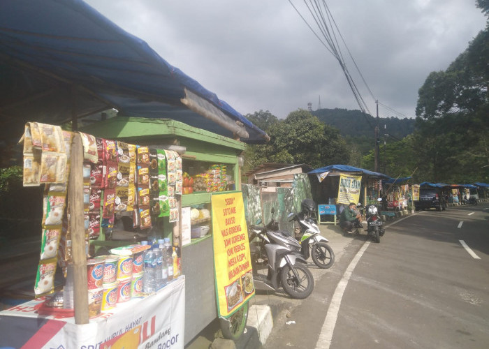 Pekerjaan Fasilitas Pendukung di Rest Area Puncak Dilanjutkan, Siap-siap PKL Bakal Ditertibkan