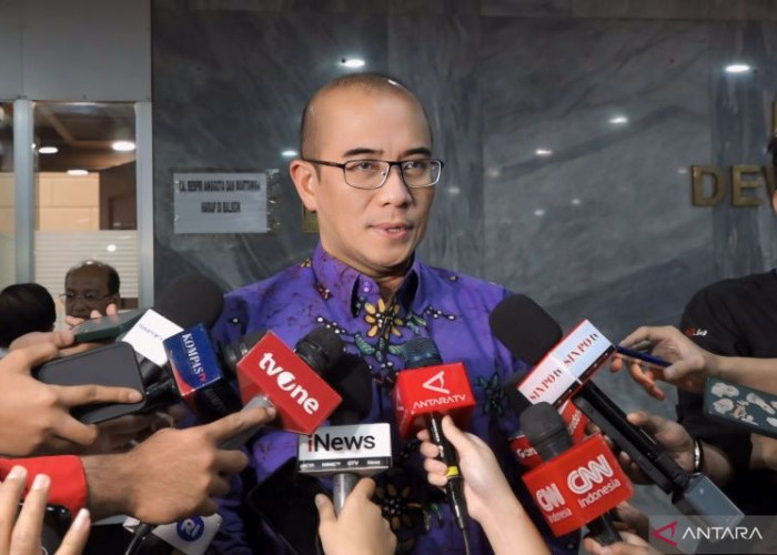 Ketua KPU RI Mewajibkan Caleg Terpilih Mundur Jika Maju dalam Pilkada Serentak 2024   