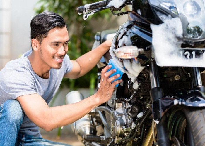 Merawat Motor dengan Baik dan Benar, Simak dengan Cermat!