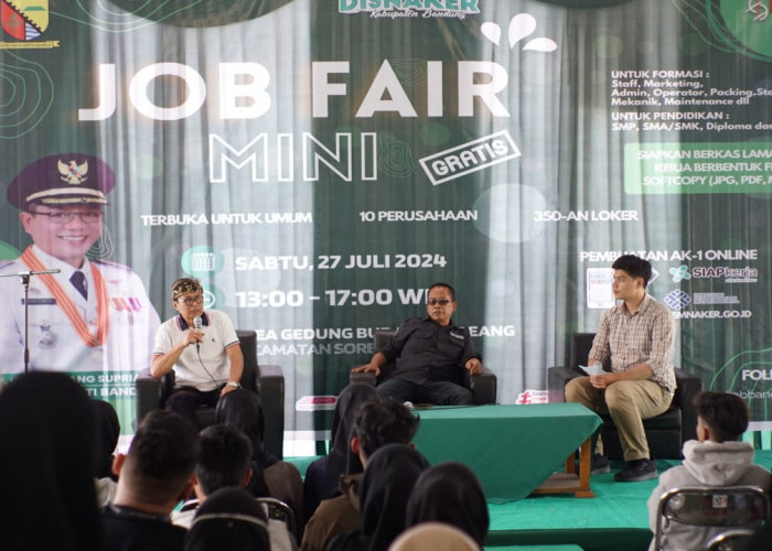 Mengurangi Angka Pengangguran, Pemkab Bandung Gelar Job Fair Mini Untuk 350 Pencari Kerja   