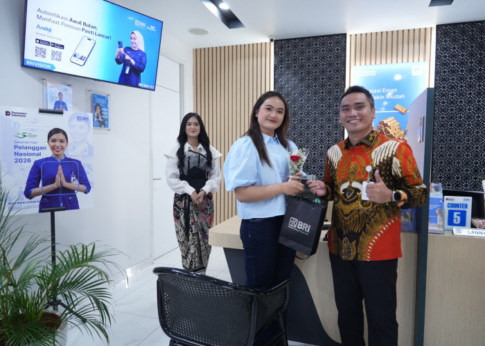 Wujud Apresiasi dan Senyum Hangat, Manajemen BRI Region 9 Bandung Sapa Nasabah Langsung dI HPN 2026