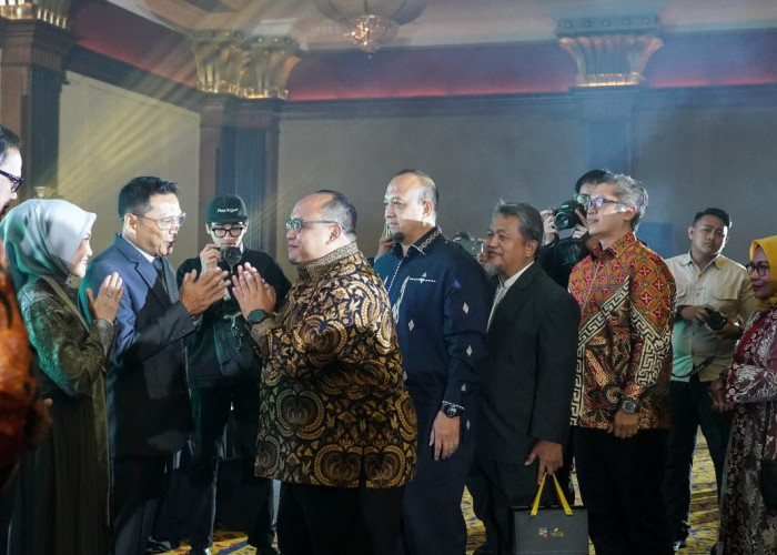 Ketua DPRD Kota Bogor Beri Sambutan Kepada Penjabat Wali Kota Bogor
