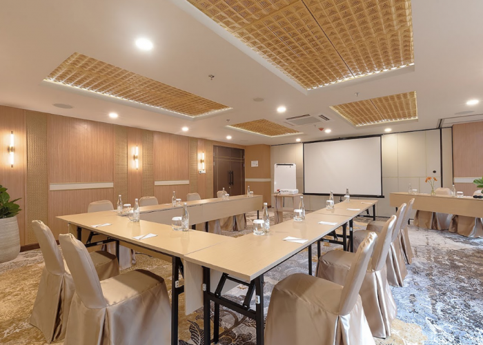 1O1 Style Yogyakarta Malioboro Tawarkan Fasilitas Meeting Room Stylish dan Fungsional di Pusat Kota Jogja