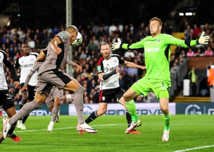Kalah Adu Penalti dari Fulham, Tottenham 'Angkat Koper' dari Piala Liga