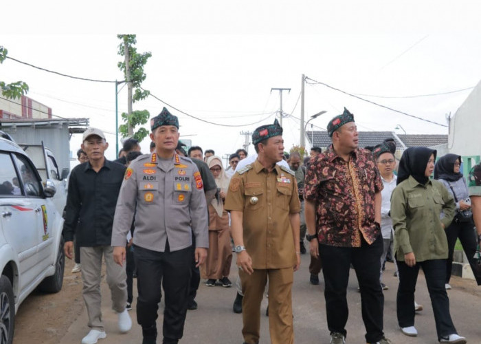 Kang Haji Cucun dan Kang DS Ajak Masyarakat Kabupaten Bandung Ngarawat Lembur