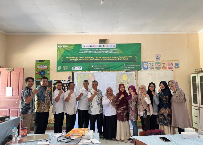 UPI Perkuat Kompetensi Tenaga Administrasi Sekolah melalui Workshop Team Building di Kabupaten Bandung