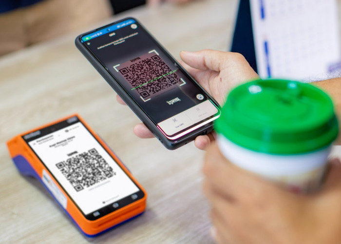 BRI Luncurkan QRIS Alipay Dinamis, Merchant Kini Bisa Layani Pembayaran Wisatawan Asing Lebih Mudah