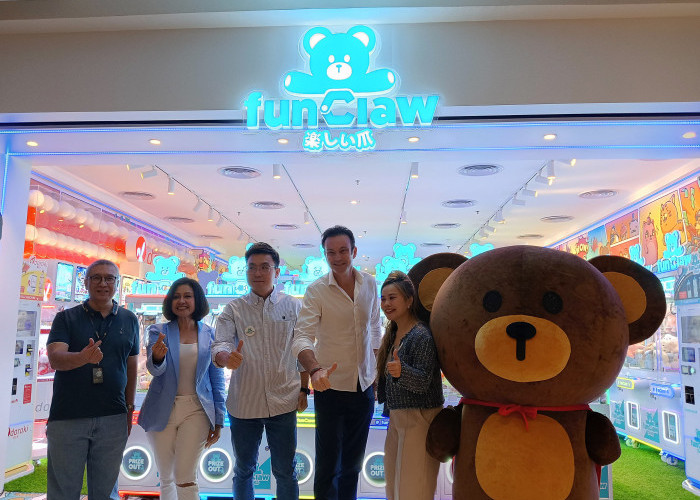 Grand Opening FunClaw: Pertama Kalinya, Claw Machine Populer dari Singapura Hadir di Cibinong City Mall