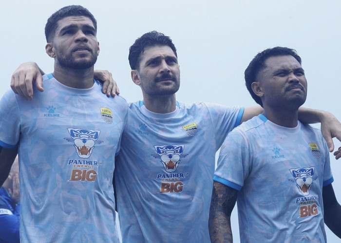 Tinggalkan Persib, Frans Putros: Saya Berharap Kembali ke Bandung