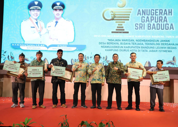 Anugerah Gapura Sri Baduga, Bupati Bandung Dorong Desa dan Kelurahan Terus Berinovasi Melayani Masyarakat