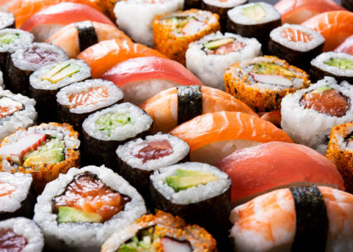Resep dan Cara Membuat  Sushi Sendiri di Rumah, Mudah dan Lezat