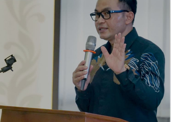 Disdik Jabar Gelar Rapat Koordinasi Pemetaan Minat Siswa SMP/MTs untuk SPMB 2025   