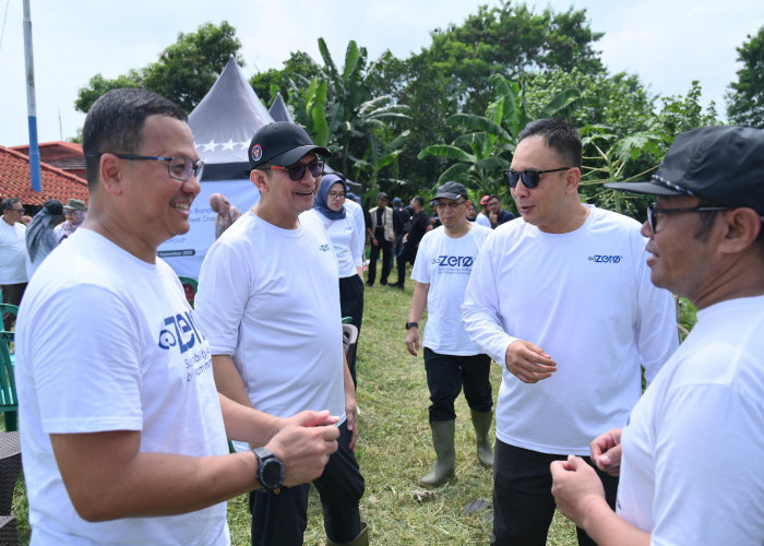 Telkom Dukung Pengelolaan Sampah Desa Cijaura Bandung lewat Program GoZero%