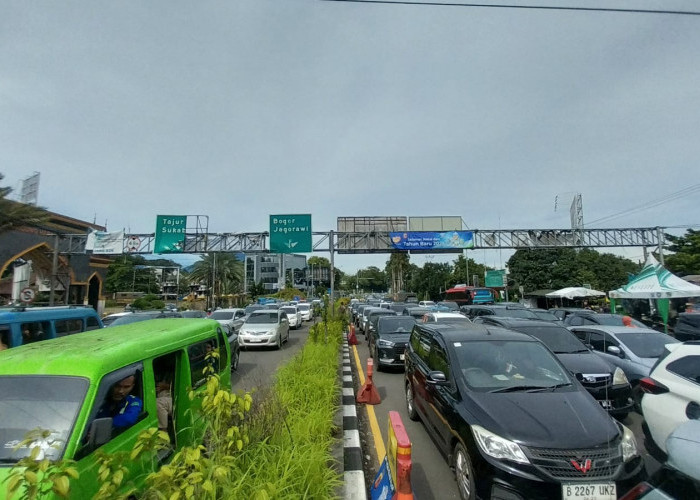 Libur Isra Miraj, 20 Ribu Kendaraan Melintas di Jalur Puncak