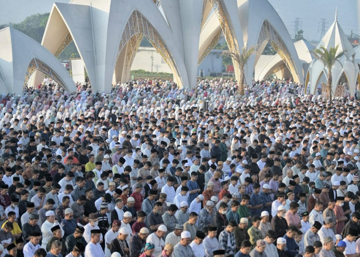 Pasca Lebaran, Tren Kunjungan ke Masjid Raya Al Jabbar Meningkat