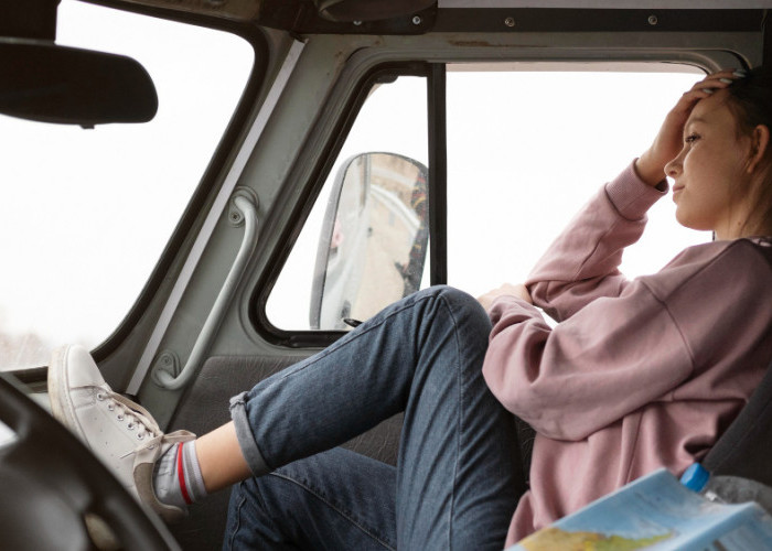 Anti Mual! Ini Cara Menghindari Mabuk Perjalanan Saat Liburan