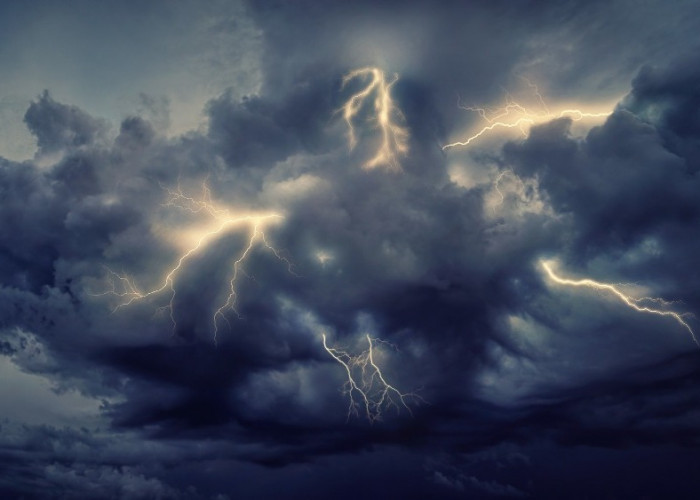 Prakiraan Cuaca Jawa Barat 19 Maret 2026: Potensi Hujan dan Badai Petir di Sejumlah Wilayah