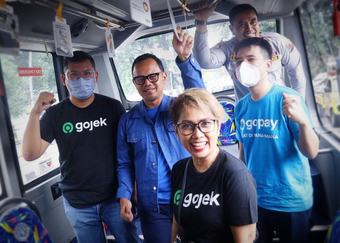 Tingkatkan Kolaborasi, Pemkot Bogor dengan Gojek Luncurkan Mesin Top Up Gopay