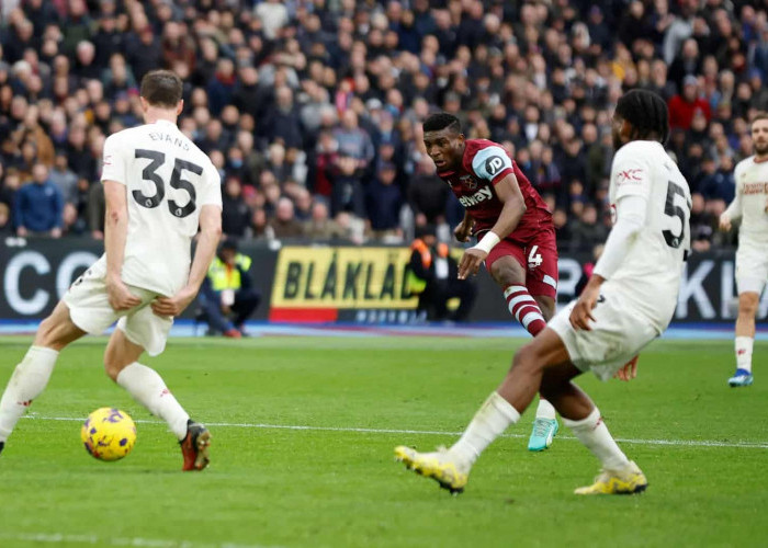 Hasil Liga Inggris: West Ham Tembus Enam Besar Klasemen usai Taklukkan MU 2-0