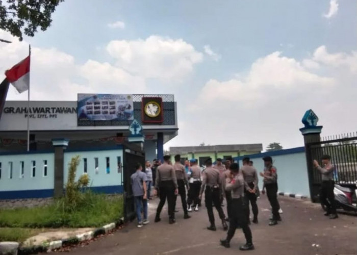 Anggotanya Dikeroyok dan Dianiaya OTK di Bogor, PWI Jabar Minta Polisi Turun Tangan   