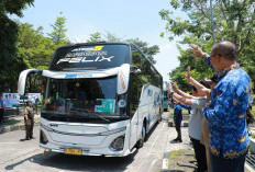 Kang DS Lepas 14 Bus Mudik Gratis, Angkut 700 Pemudik ke Jawa Tengah
