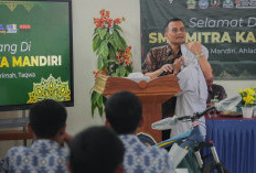 Tangis Haru Valentina dan Kisah Kebermanfaatan Program Sekolah Kemitraan Pemprov Jateng