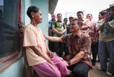 Gubernur Luthfi Turun Tangan, Bansos Lansia Korban Penyalahgunaan KTP Dipulihkan