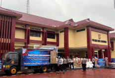 Polresta Bandung Kirim 7 Ton Bantuan untuk Korban Longsor di Desa Pasirlangu KBB