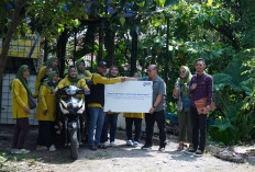 BRI Serahkan Bantuan Program TJSL 'Yok Kita GAS' di Kota Bandung
