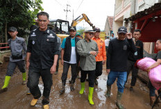 Bupati Bandung Turun Langsung ke Lokasi Banjir Bandang, 310 Warga Terdampak