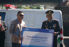 Wujud Sinergi Kemitraan, BRI Peduli Serahkan Bantuan 1 Unit Ambulans kepada Polres Kuningan